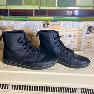 Dr Martens Tobias Leather Boots with lace